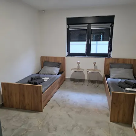 Gostovic Relax Apartment Zavidovici
